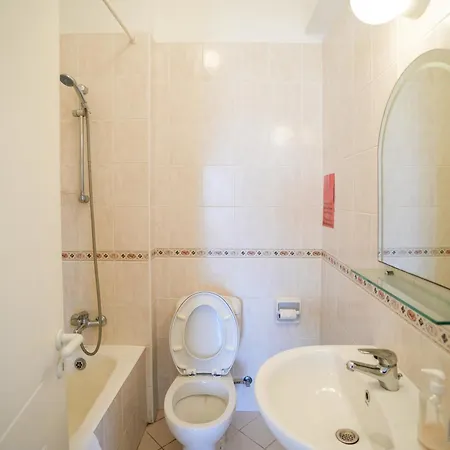 Resitour - Kings Palace * Paphos