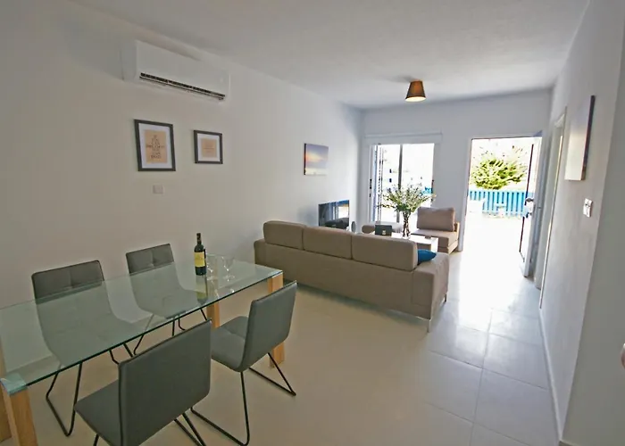 Resitour - Kings Palace Paphos