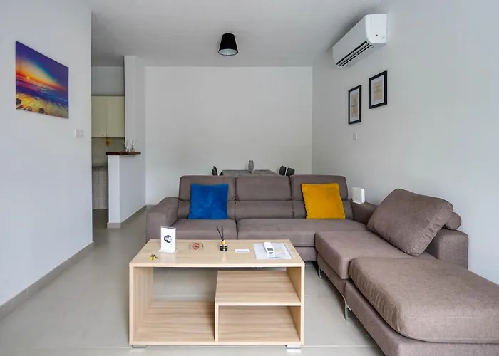 Apartment Resitour - Kings Palace Paphos