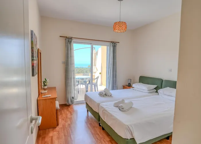 Resitour - Kings Palace Apartment *